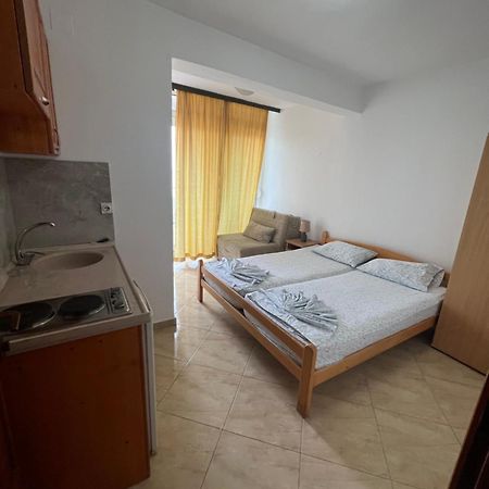 Sand And Sea Apartments Ulcinj Extérieur photo