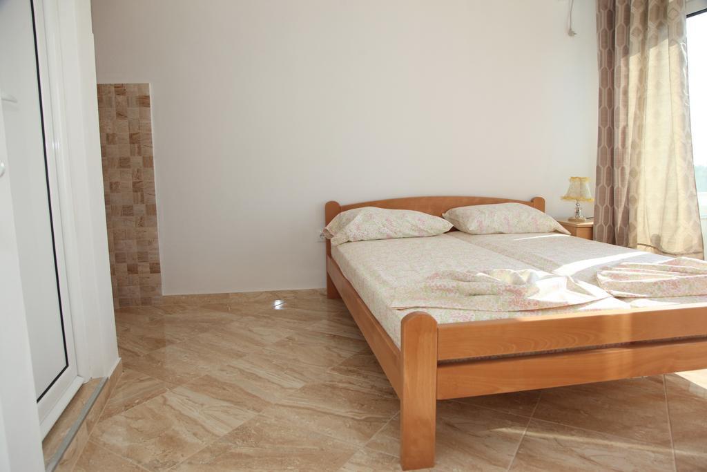 Sand And Sea Apartments Ulcinj Extérieur photo